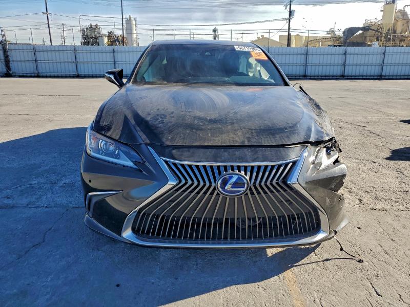 Photo 5 from auction – 2021 LEXUS ES 300H with VIN 58ADA1C15MU002029