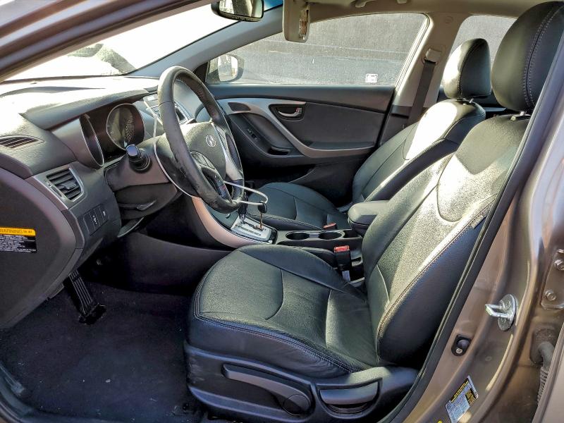 Photo 7 from auction – 2011 HYUNDAI ELANTRA GL with VIN 5NPDH4AE9BH035802