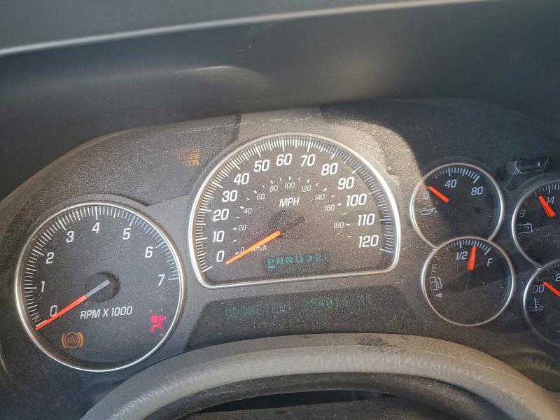 Photo 9 from auction – 2002 GMC ENVOY with VIN 1GKDT13S322173275