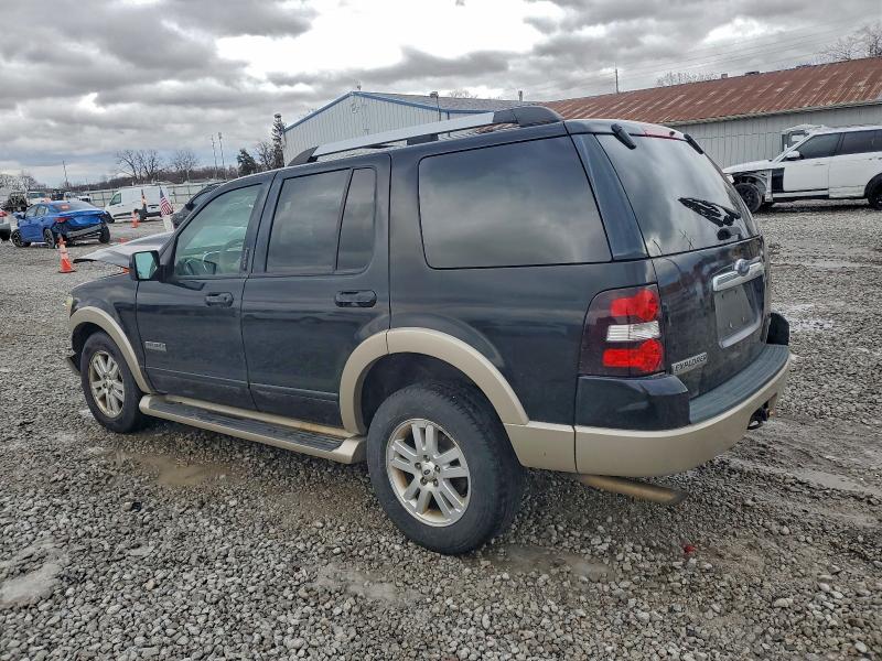 Photo 2 from auction – 2007 FORD EXPLORER E with VIN 1FMEU74E17UB47239