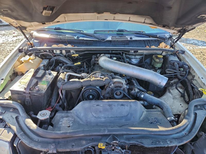 Photo 11 from auction – 2001 JEEP GRAND CHER with VIN 1J4GW58N01C600442