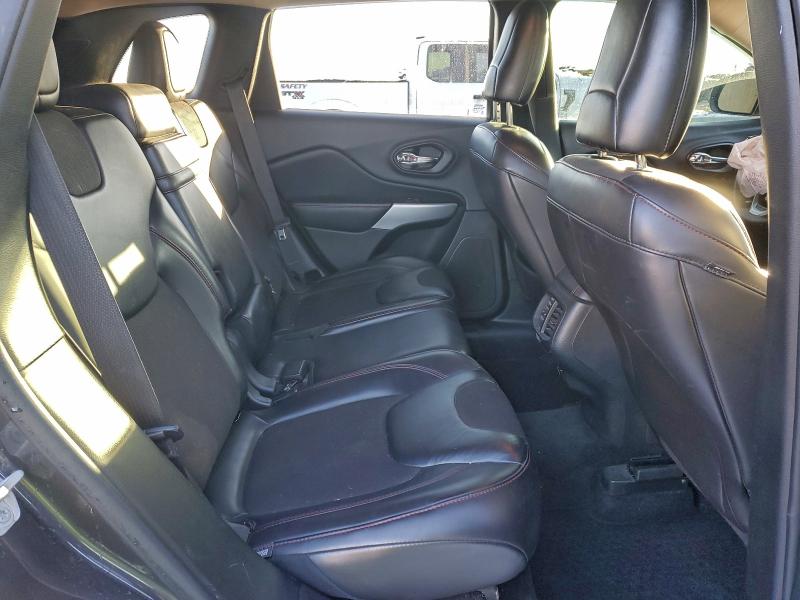 Photo 11 from auction – 2017 JEEP CHEROKEE T with VIN 1C4PJMBS7HW658294