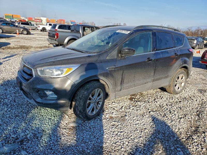 Photo 1 from auction – 2018 FORD ESCAPE SE with VIN 1FMCU9GD1JUD06578