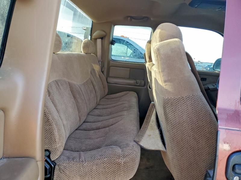 Photo 10 from auction – 1999 CHEVROLET SILVERADO with VIN 1GCEK19T0XE152134