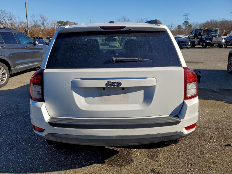 Photo 6 from auction – 2016 JEEP COMPASS SP with VIN 1C4NJCBA9GD568129
