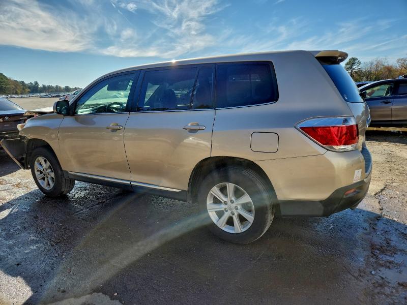 Photo 2 from auction – 2011 TOYOTA HIGHLANDER with VIN 5TDZA3EH1BS016633