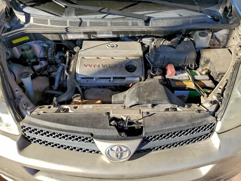 Photo 12 from auction – 2005 TOYOTA SIENNA CE with VIN 5TDZA23C15S282143