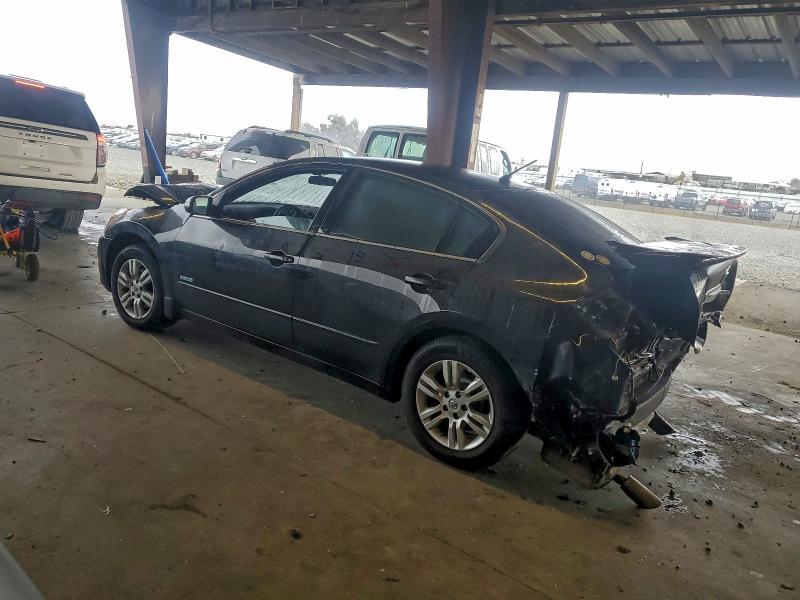 Photo 2 from auction – 2011 NISSAN ALTIMA HYB with VIN 1N4CL2AP6BC104608