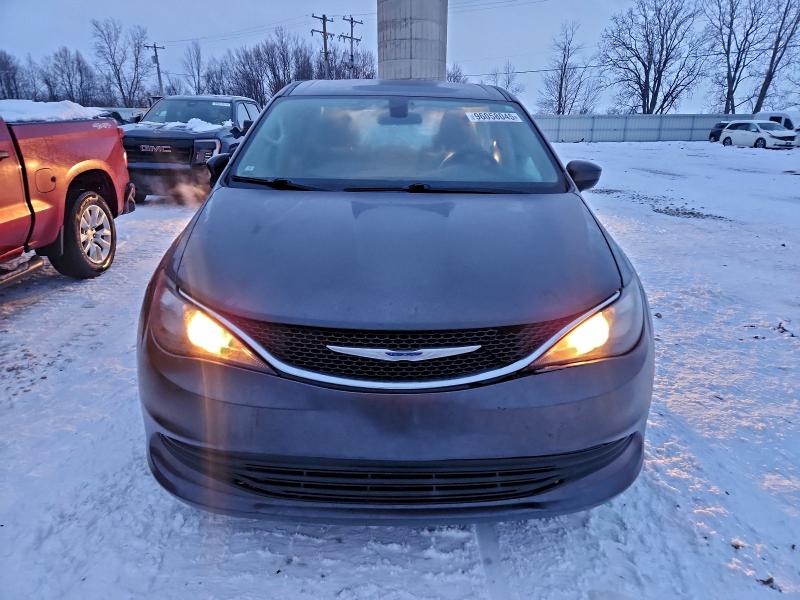 Photo 5 from auction – 2018 CHRYSLER PACIFICA T with VIN 2C4RC1DG3JR148677