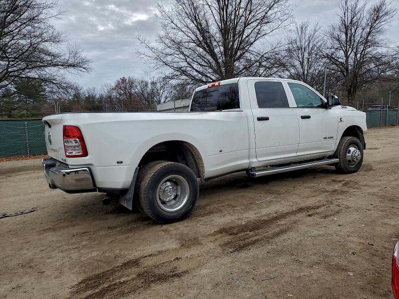 Photo 3 from auction – 2022 RAM 3500 TRADE with VIN 3C63RRGL5NG135587
