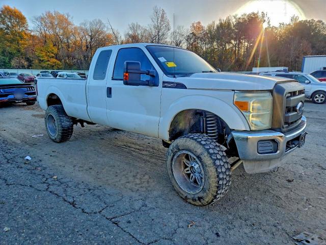 Photo 4 from auction – 2011 FORD F250 SUPER with VIN 1FT7X2BT1BEC66985