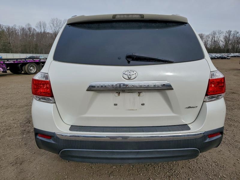 Photo 6 from auction – 2011 TOYOTA HIGHLANDER with VIN 5TDDK3EH0BS088897