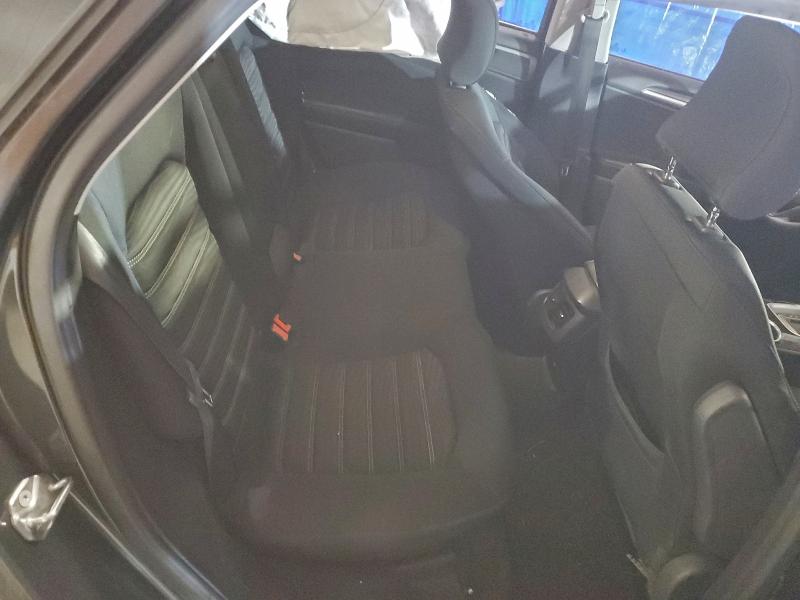 Photo 10 from auction – 2016 FORD FUSION SE with VIN 3FA6P0H71GR135897