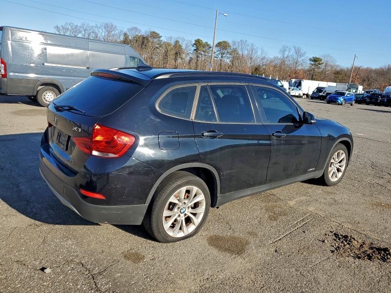 Photo 3 from auction – 2014 BMW X1 XDRIVE2 with VIN WBAVL1C55EVY16378