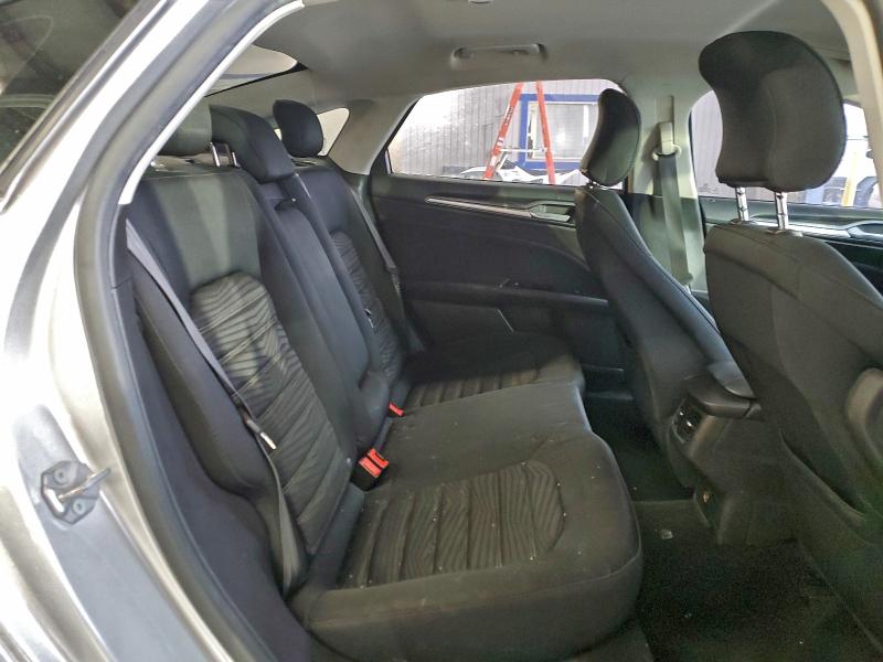 Photo 10 from auction – 2016 FORD FUSION with VIN 3FA6P0H70GR262835