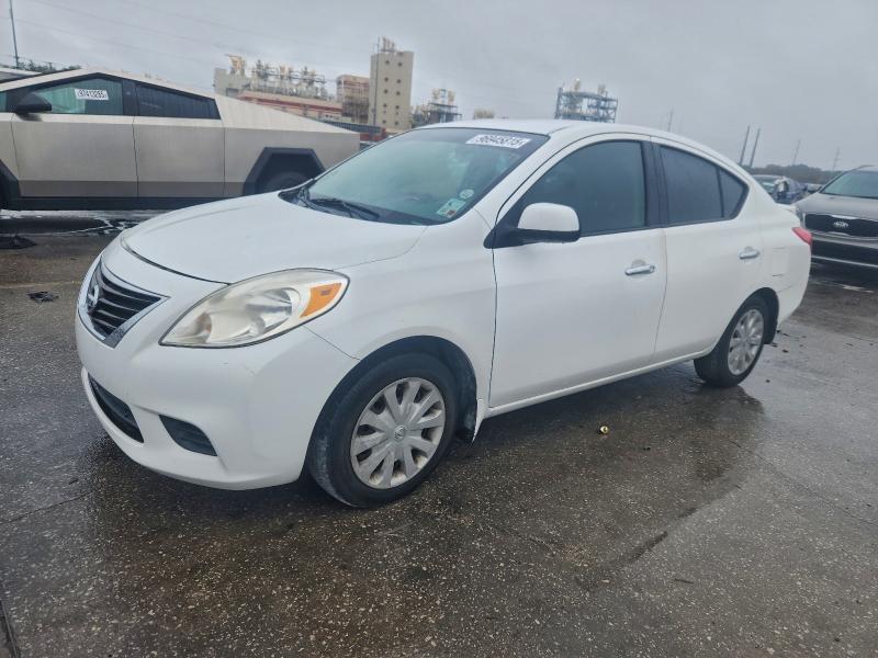 NISSAN VERSA S 2014 with VIN 3N1CN7AP4EK445461 - Photo from auction
