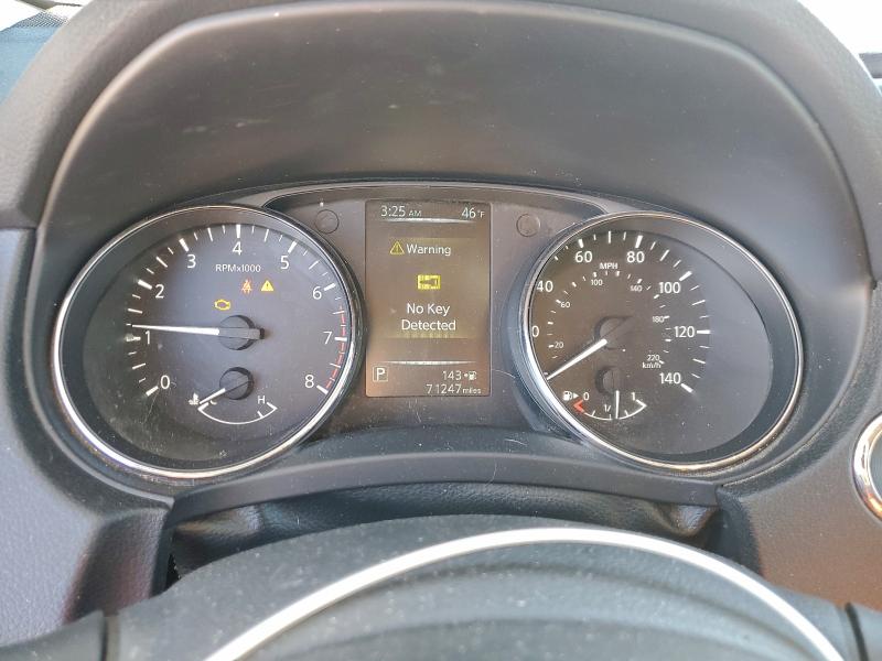Photo 9 from auction – 2017 NISSAN ROGUE S with VIN 5N1AT2MT7HC879532