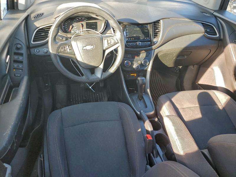 Photo 8 from auction – 2019 CHEVROLET TRAX LS with VIN 3GNCJKSB4KL171190
