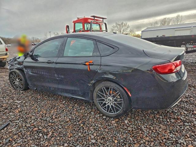Photo 2 from auction – 2015 CHRYSLER 200 S with VIN 1C3CCCBB5FN744522
