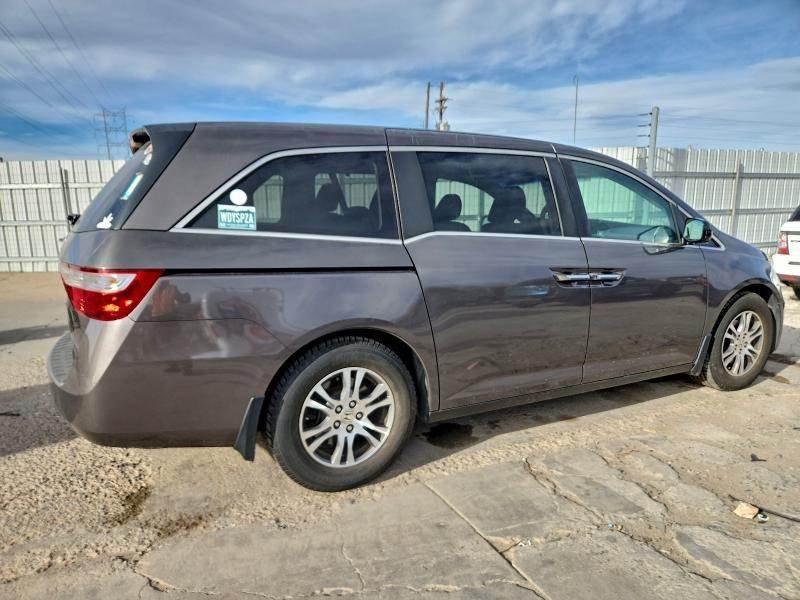 Photo 3 from auction – 2011 HONDA ODYSSEY with VIN 5FNRL5H66BB034128