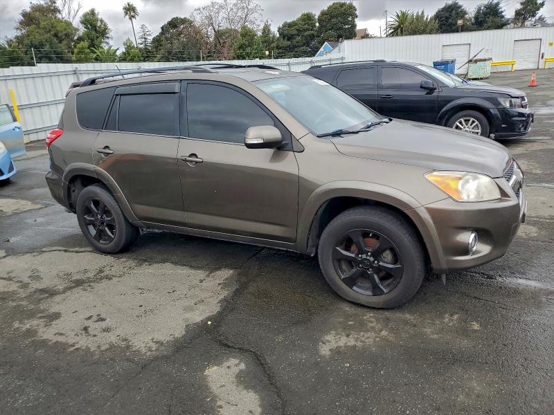 Photo 4 from auction – 2011 TOYOTA RAV4 LIMIT with VIN 2T3YF4DVXBW058629