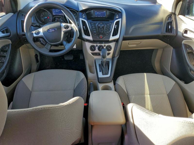 Photo 8 from auction – 2014 FORD FOCUS SE with VIN 1FADP3F23EL436019