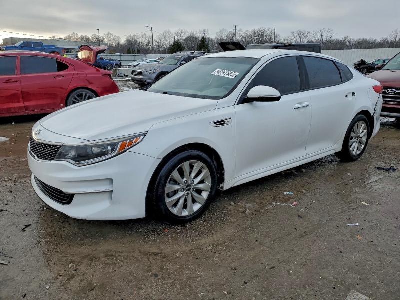 KIA OPTIMA EX 2016 with VIN 5XXGU4L36GG021959 - Photo from auction