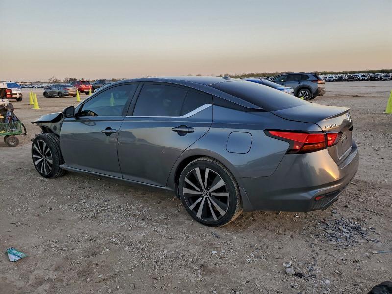 Photo 2 from auction – 2020 NISSAN ALTIMA SR with VIN 1N4BL4CV1LN313909