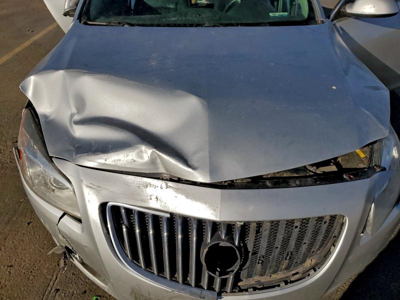 Photo 11 from auction – 2011 BUICK REGAL with VIN 2G4GX5GV8B9187405