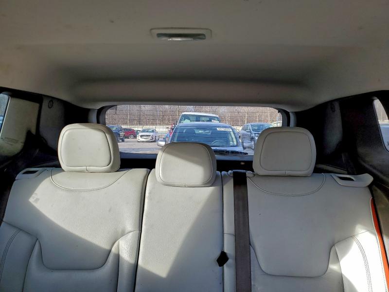 Photo 10 from auction – 2015 JEEP RENEGADE L with VIN ZACCJBDT5FPB81996