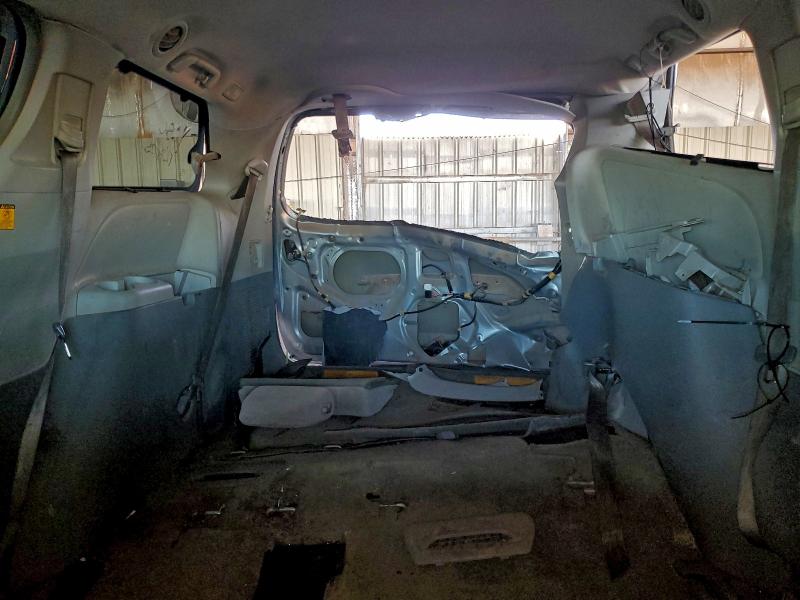 Photo 10 from auction – 2012 TOYOTA SIENNA LE with VIN 5TDKK3DCXCS254681