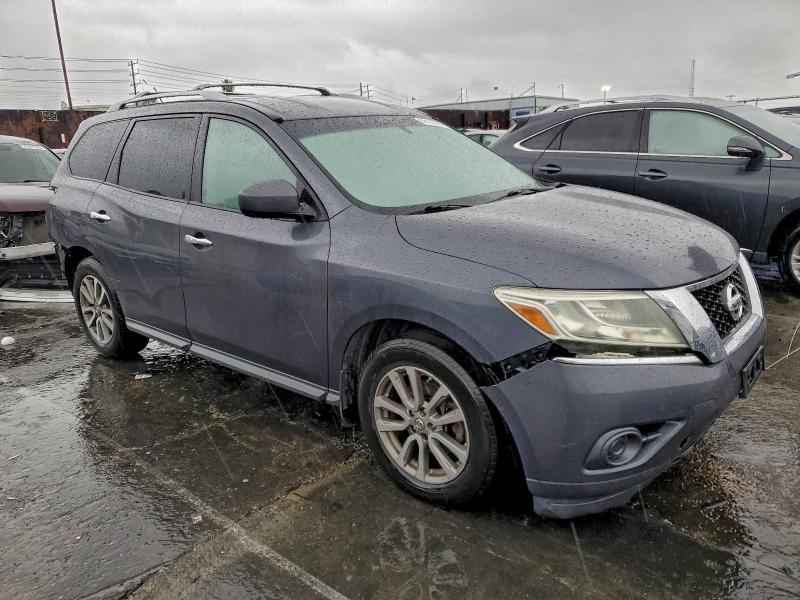 Photo 4 from auction – 2014 NISSAN PATHFINDER with VIN 5N1AR2MN2EC682098