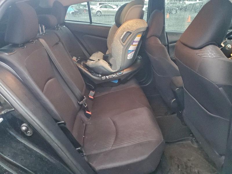 Photo 11 from auction – 2017 TOYOTA PRIUS with VIN JTDKBRFU7H3044783