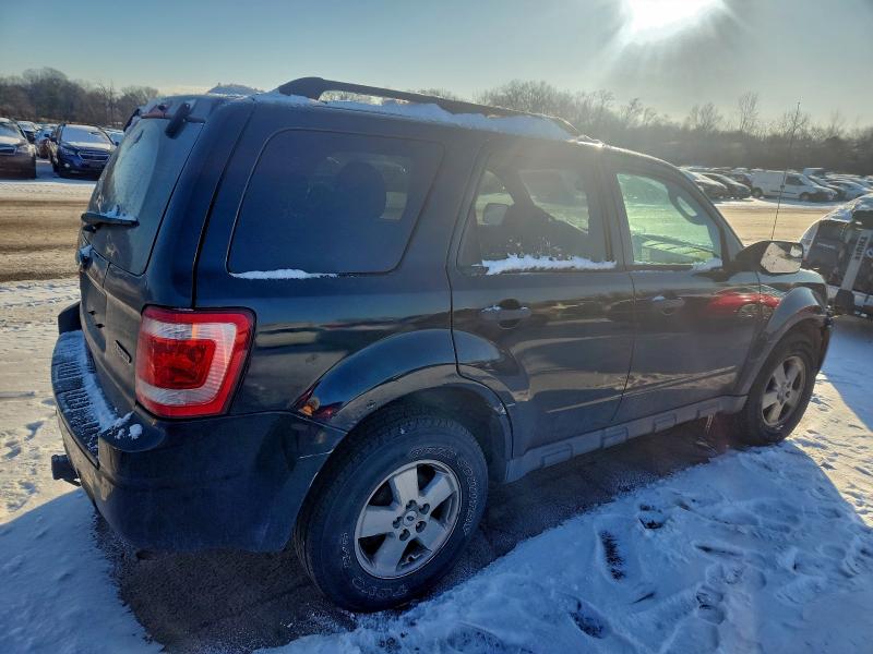 صورة رقم 3 من المزاد - 2012 FORD ESCAPE XLT مع VIN 1FMCU9DG8CKA00779