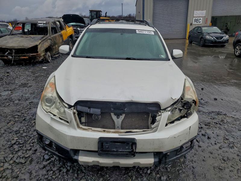 Photo 5 from auction – 2011 SUBARU OUTBACK 2. with VIN 4S4BRBKC3B3419832