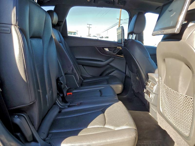 Photo 11 from auction – 2017 AUDI Q7 PREMIUM with VIN WA1LABF75HD004974