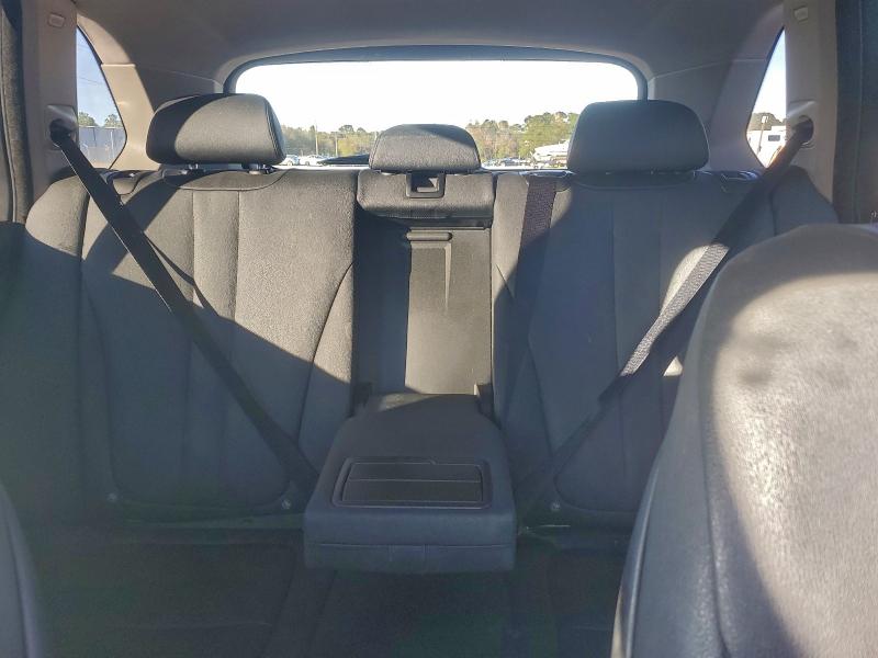 Photo 10 from auction – 2016 BMW X5 SDRIVE3 with VIN 5UXKR2C50G0R69310