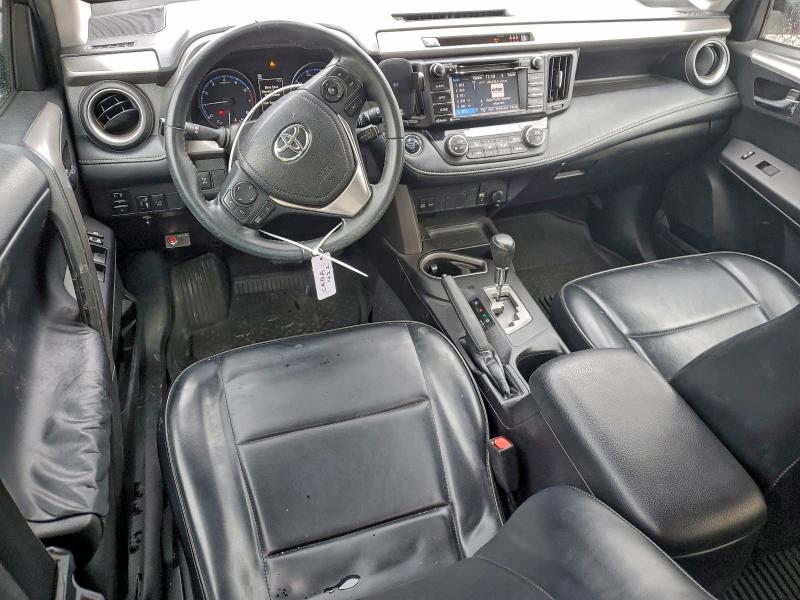 Photo 8 from auction – 2017 TOYOTA RAV4 XLE with VIN 2T3RFREV6HW663157