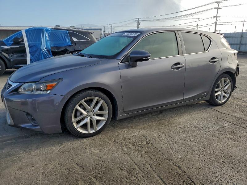 LEXUS CT 200 2015 with VIN JTHKD5BH3F2231676 - Photo from auction