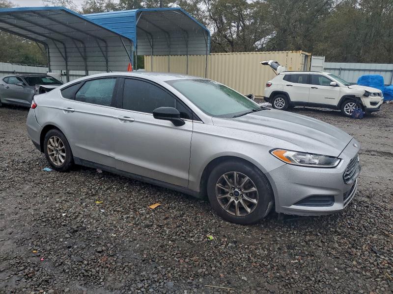 Photo 4 from auction – 2015 FORD FUSION with VIN 1FA6P0G71F5131707