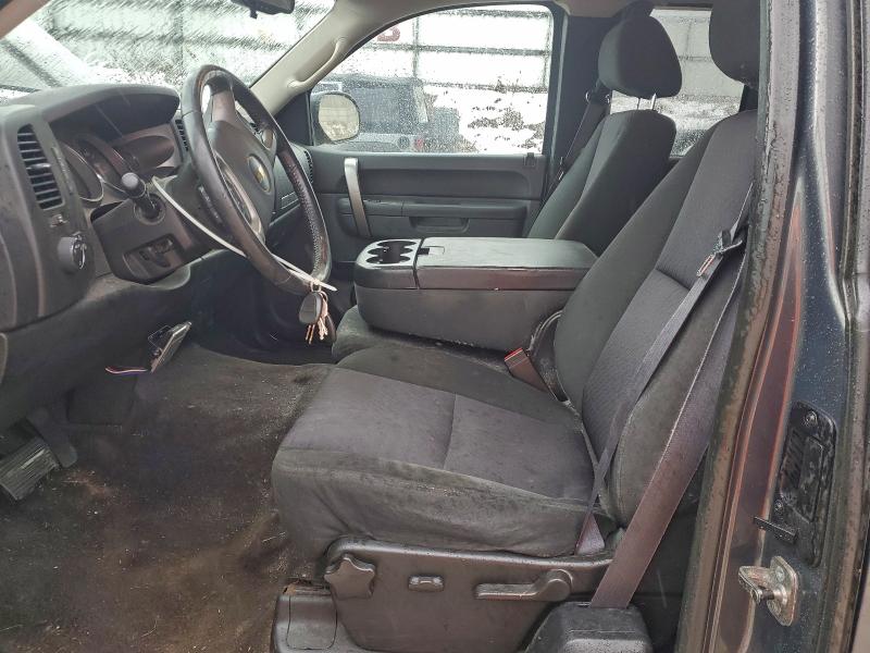 Photo 7 from auction – 2011 CHEVROLET SILVERADO with VIN 1GCRKSE33BZ351726