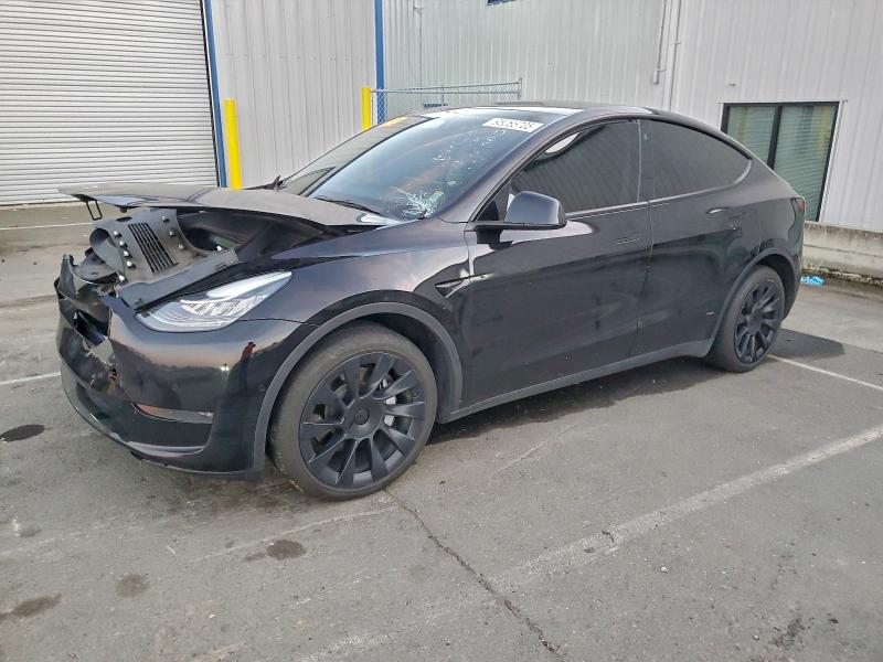 TESLA MODEL Y 2022 with VIN 7SAYGDEEXNA013700 - Photo from auction