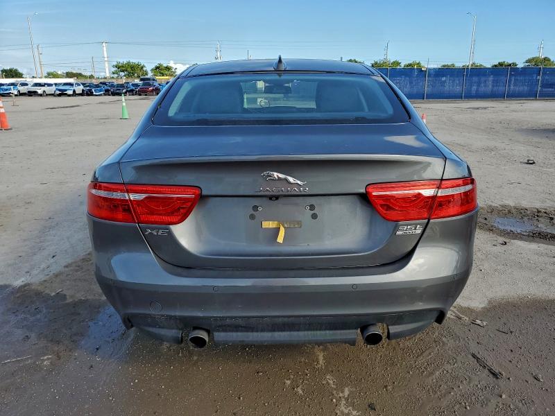 Photo 6 from auction – 2017 JAGUAR XE PREMIUM with VIN SAJAJ4BV2HA969274