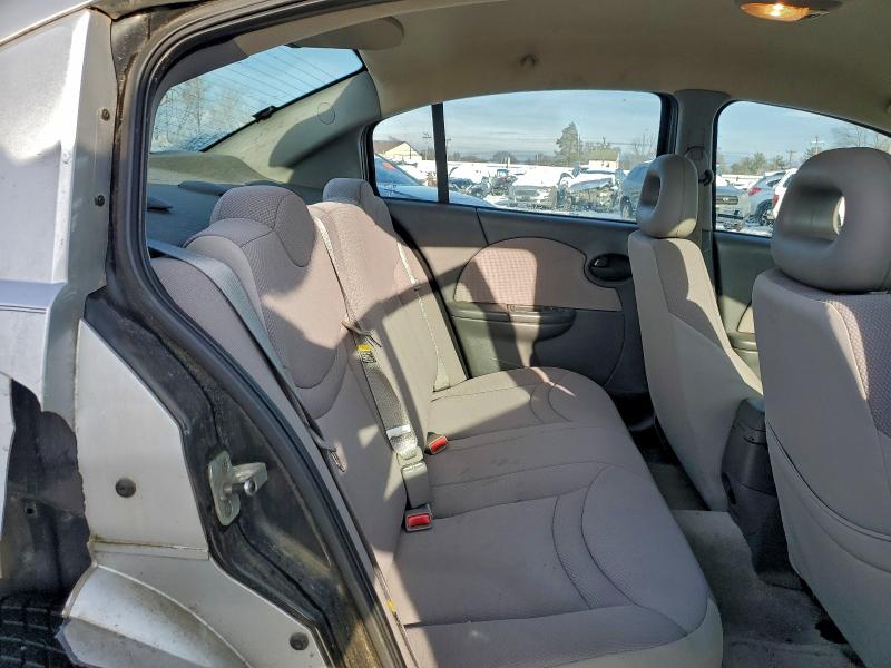 Photo 10 from auction – 2004 SATURN ION with VIN 1G8AJ52F84Z181005