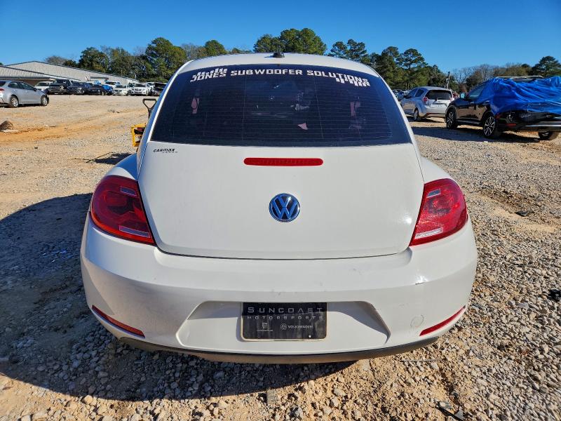 Photo 6 from auction – 2014 VOLKSWAGEN BEETLE with VIN 3VWJP7AT5EM619910