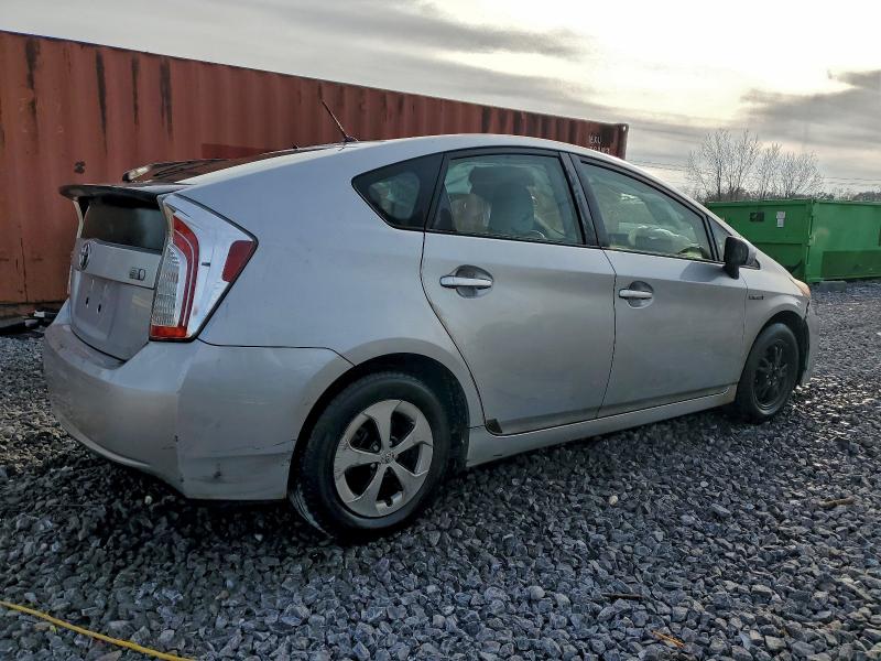 Photo 3 from auction – 2015 TOYOTA PRIUS with VIN JTDKN3DU0F0456100