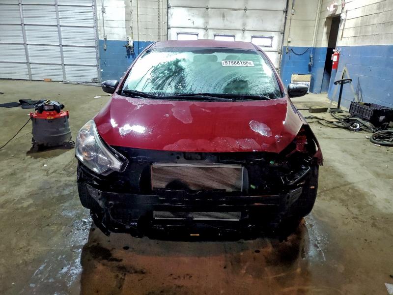 Photo 5 from auction – 2015 KIA FORTE EX with VIN KNAFX4A89F5281497