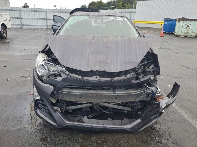 Photo 5 from auction – 2017 TOYOTA PRIUS C with VIN JTDKDTB3XH1598609