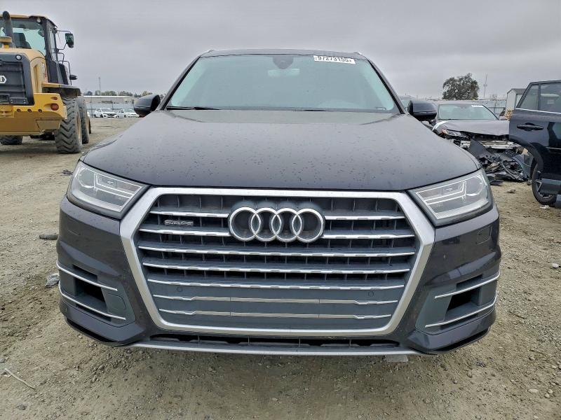 Photo 5 from auction – 2017 AUDI Q7 with VIN WA1LAAF76HD001558