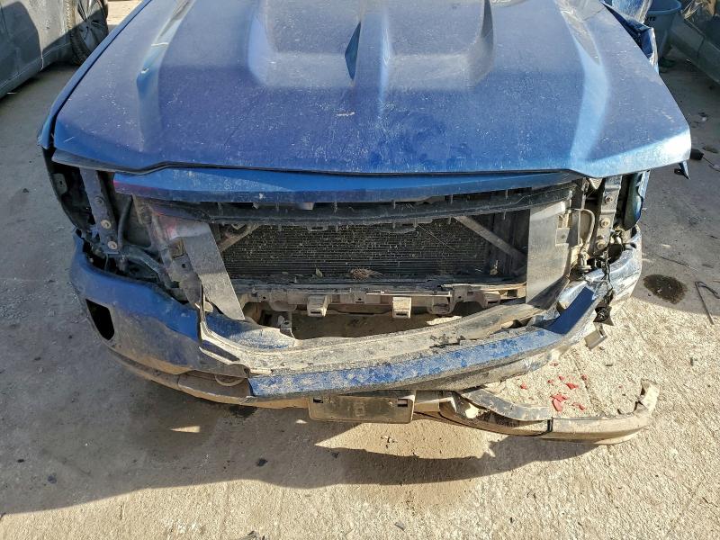 Photo 11 from auction – 2016 CHEVROLET SILVERADO with VIN 1GCVKREC0GZ256426